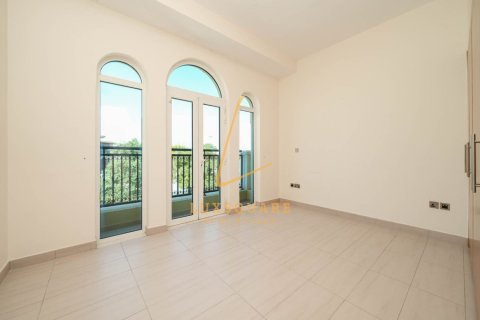 Villa en Jumeirah Park, Dubai, 4 dormitorios, 512 m², № 100620 - foto 8