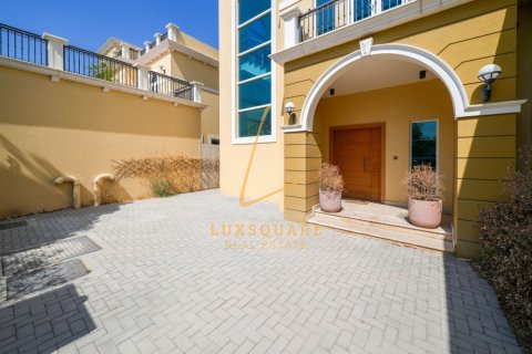 فيلا في Jumeirah Park, دبي 4 غرف نوم, 593 م² رقم 100618 - صورة 25
