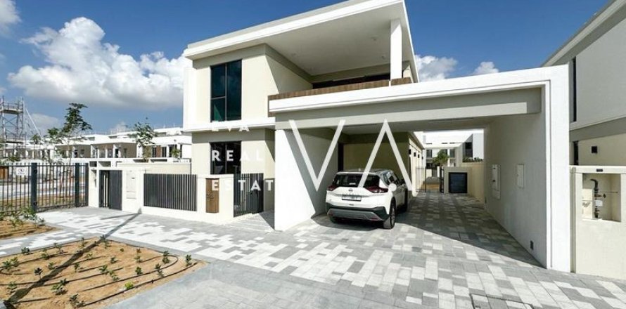 Villa in Dubai 4 bedrooms, 405.79 sq.m. № 52809