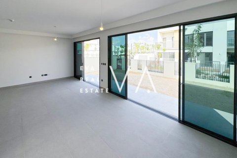 Villa in Dubai 4 bedrooms, 405.79 sq.m. № 52809 - photo 3