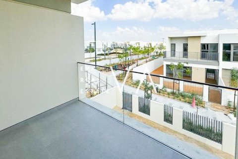 Villa in Dubai 4 bedrooms, 405.79 sq.m. № 52809 - photo 21