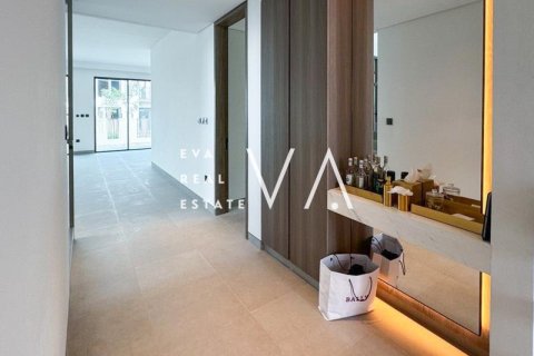 Villa in Dubai 4 bedrooms, 405.79 sq.m. № 52809 - photo 10