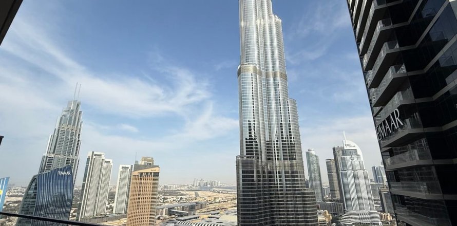 Apartment in Dubai 3 bedrooms, 146.3 sq.m. № 114486