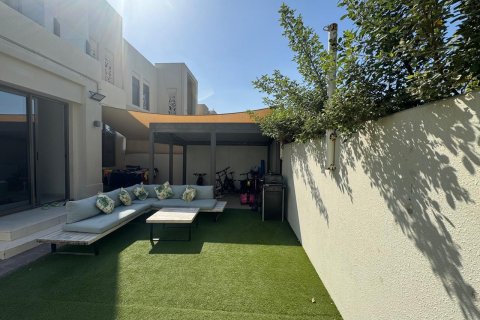 Townhouse in Mira Oasis 3, Reem, Dubai 3 bedrooms, 212.38 sq.m. № 120187 - photo 6