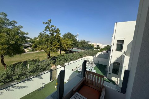 Townhouse in Mira Oasis 3, Reem, Dubai 3 bedrooms, 212.38 sq.m. № 120187 - photo 14
