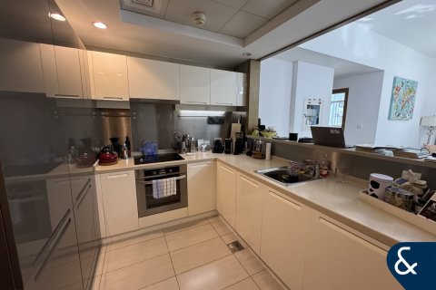 Apartment in CLAREN TOWERS in Downtown Dubai (Downtown Burj Dubai), Dubai 1 bedroom, 69 sq.m. № 99133 - photo 8