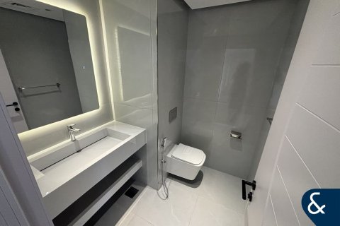 Apartment in Jumeirah Beach Residence, Dubai 2 bedrooms, 128 sq.m. № 99132 - photo 8