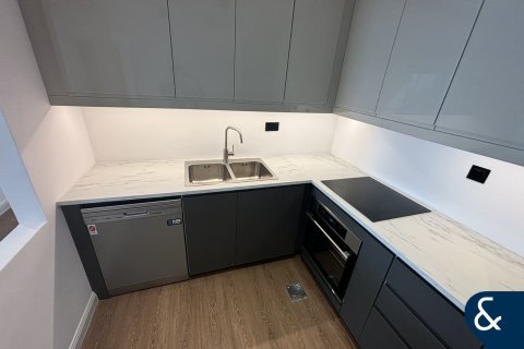 Apartment in Jumeirah Beach Residence, Dubai 2 bedrooms, 128 sq.m. № 99132 - photo 20