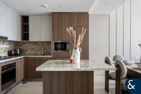 Apartment in IMPERIAL AVENUE in Downtown Dubai (Downtown Burj Dubai), Dubai 2 bedrooms, 128 sq.m. № 99131 - photo 6