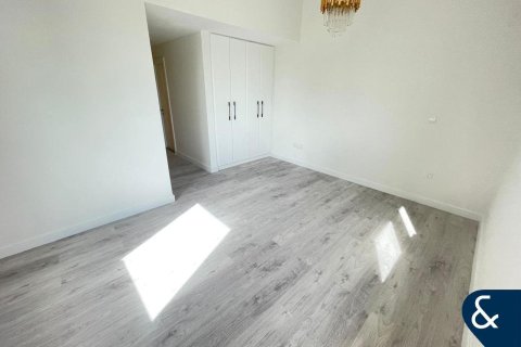 Apartment in Business Bay, Dubai 3 bedrooms, 172 sq.m. № 99130 - photo 11