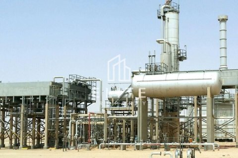 Usine à Dubai, 18581 m², № 85586