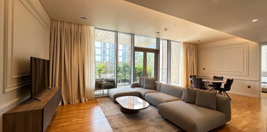 Apartment in Dubai 2 bedrooms, 140.6 sq.m. № 141548