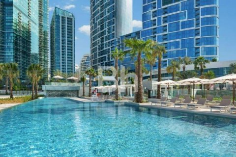 Apartment in Jumeirah Beach Residence, Dubai 1 bedroom, 75 sq.m. № 56607 - photo 2