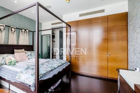 Apartment in Downtown Dubai (Downtown Burj Dubai), Dubai 2 bedrooms, 132.67 sq.m. № 125186 - photo 4