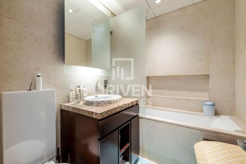 Apartment in Downtown Dubai (Downtown Burj Dubai), Dubai 2 bedrooms, 132.67 sq.m. № 125186 - photo 10