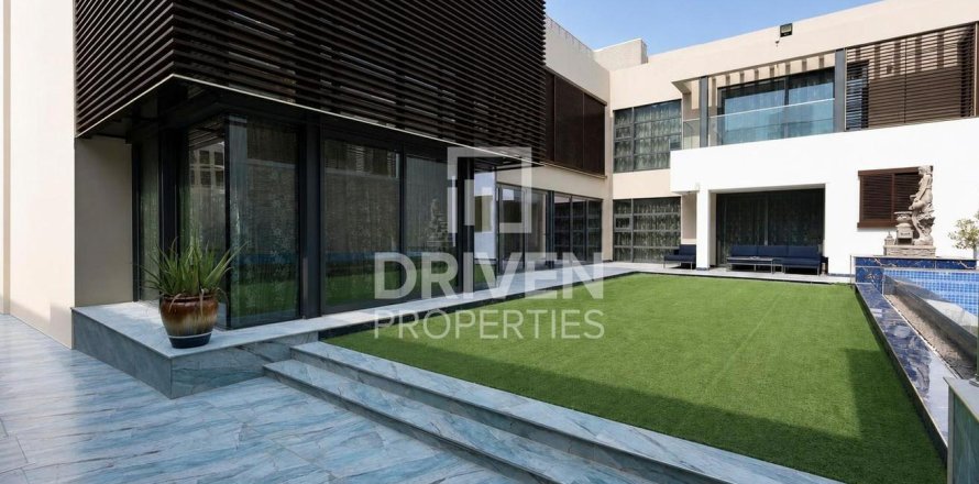 Villa en Sobha Hartland, Mohammed Bin Rashid City, Dubai, 4 dormitorios, 559.09 m², № 125185