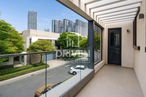 Villa en Sobha Hartland, Mohammed Bin Rashid City, Dubai, 4 dormitorios, 559.09 m², № 125185 - foto 28