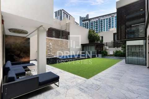 Villa en Sobha Hartland, Mohammed Bin Rashid City, Dubai, 4 dormitorios, 559.09 m², № 125185 - foto 4