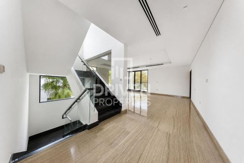 Villa en DAMAC Hills (Akoya by DAMAC), Dubai, 7 dormitorios, 787.35 m², № 125184 - foto 7