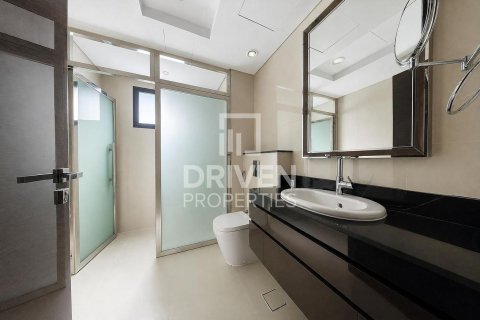 Villa en DAMAC Hills (Akoya by DAMAC), Dubai, 7 dormitorios, 787.35 m², № 125184 - foto 15