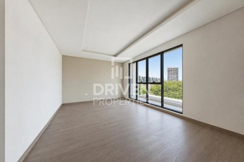 Villa en DAMAC Hills (Akoya by DAMAC), Dubai, 7 dormitorios, 787.35 m², № 125184 - foto 14