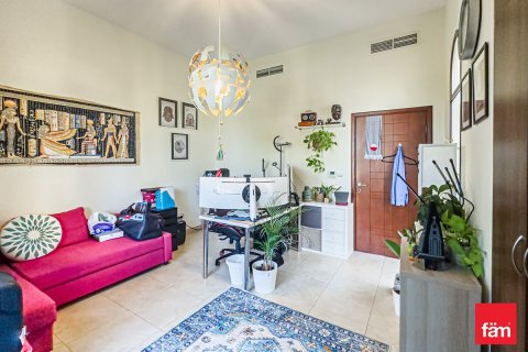 Купить таунхаус в Дубае: 4 спальни, 380.7м², № 118811 - фото 5