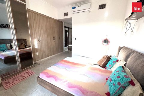 Apartment in Al Furjan, Dubai 2 bedrooms, 275 sq.m. № 118812 - photo 8