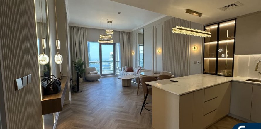 Apartment in BAY CENTRAL in Dubai Marina, Dubai 2 bedrooms, 111 sq.m. № 98970