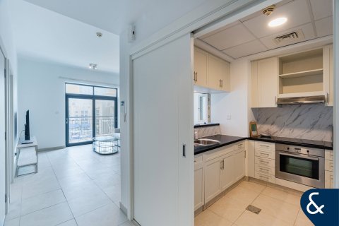 Apartamento en The Views, Dubai, 1 dormitorio, 77 m², № 98971 - foto 8