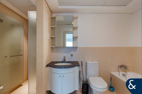 Apartamento en The Views, Dubai, 1 dormitorio, 77 m², № 98971 - foto 12