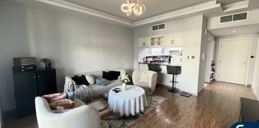 Apartamento en The Views, Dubai, 1 dormitorio, 84 m², № 98972