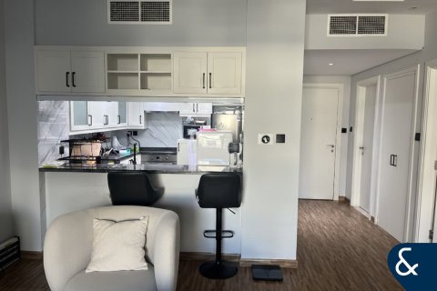 Apartamento en The Views, Dubai, 1 dormitorio, 84 m², № 98972 - foto 3