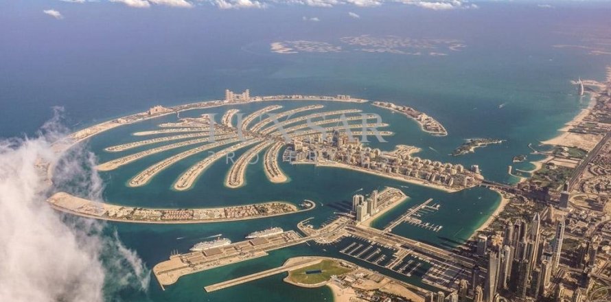 Apartment in Palm Jumeirah, Dubai 2 bedrooms, 126.8 sq.m. № 37563