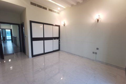 Villa à Al Furjan, Dubai, 4 chambres, 225.4 m², № 37562 - photo 24