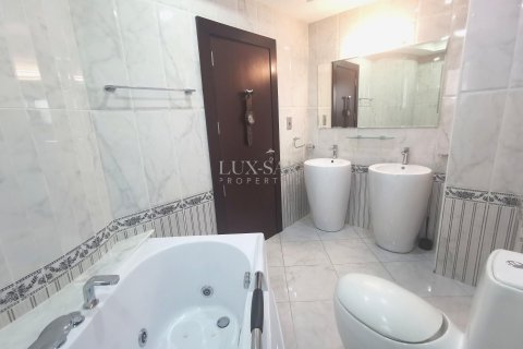 Villa à Al Furjan, Dubai, 4 chambres, 225.4 m², № 37562 - photo 10