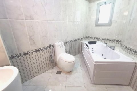 Villa à Al Furjan, Dubai, 4 chambres, 225.4 m², № 37562 - photo 11