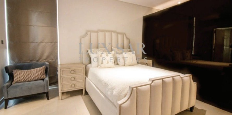 Квартира в Дубай Марине, Дубай, 3 спальни, 206.6м², № 37567