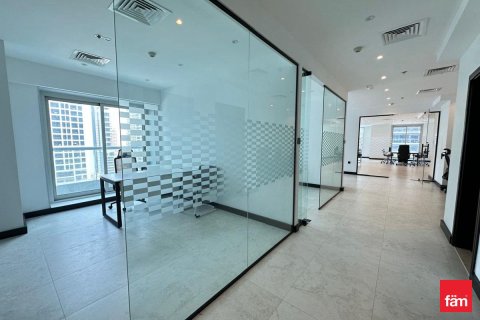 Office in Dubai 171 sq.m. № 114125
