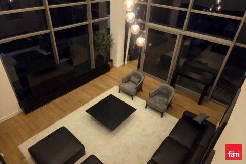 Apartment in Dubai 1 bedroom, 170.8 sq.m. № 114122 - photo 4