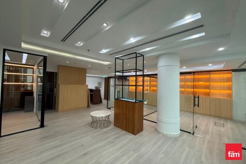 Office in Business Bay, Dubai 198.5 sq.m. № 114123 - photo 6