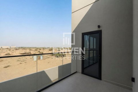 Townhouse in Dubai Land, Dubai 3 bedrooms, 232.63 sq.m. № 134252 - photo 2