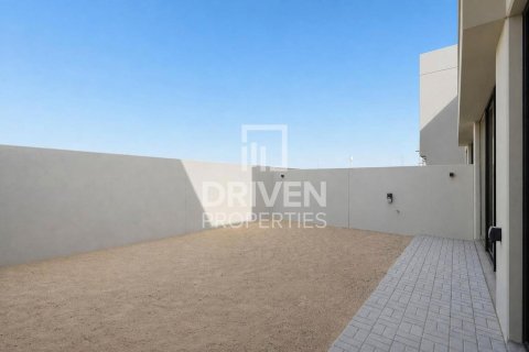 Townhouse in Dubai Land, Dubai 3 bedrooms, 232.63 sq.m. № 134252 - photo 3