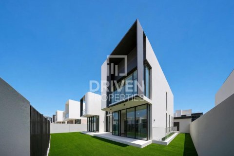 Villa en Dubai Hills Estate, Dubai, 5 dormitorios, 666.21 m², № 134251 - foto 4