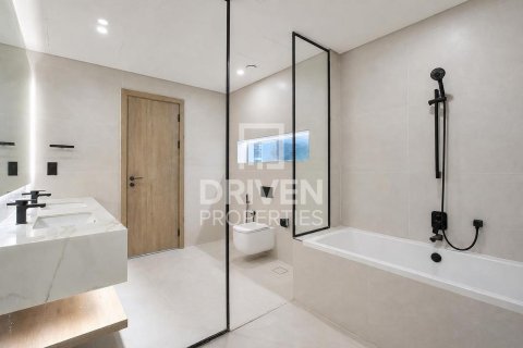 Townhouse in Dubai Land, Dubai 3 bedrooms, 232.63 sq.m. № 134250 - photo 2