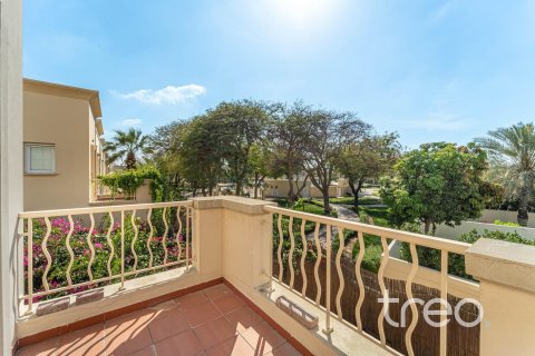 Villa en The Springs, Dubai, 2 dormitorios, 156.63 m², № 139846