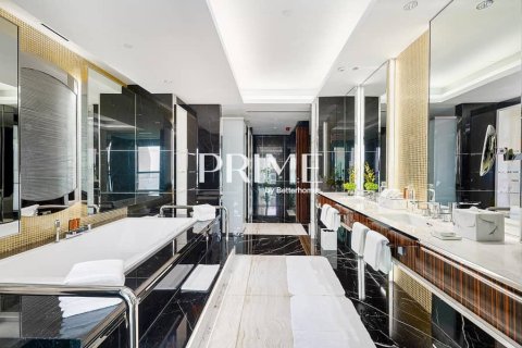 Apartment in Palm Jumeirah, Dubai 2 bedrooms, 400 sq.m. № 21376 - photo 15