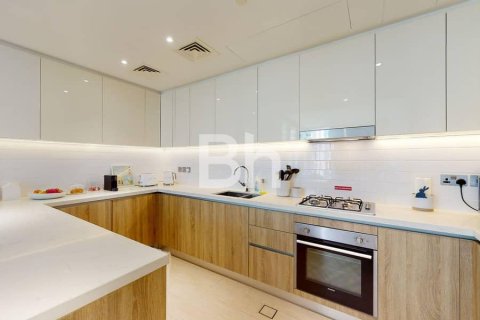 Apartment in Dubai Marina, Dubai 2 bedrooms, 115 sq.m. № 21394 - photo 7