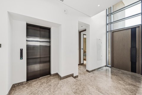 Villa in Tilal Al Ghaf, Dubai 5 bedrooms, 560.02 sq.m. № 136499 - photo 5