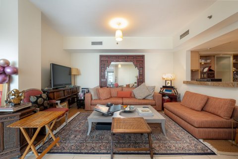 Apartamento en Blakely Tower, Dubai Marina, Dubai, 2 dormitorios, 161.19 m², № 136509 - foto 2