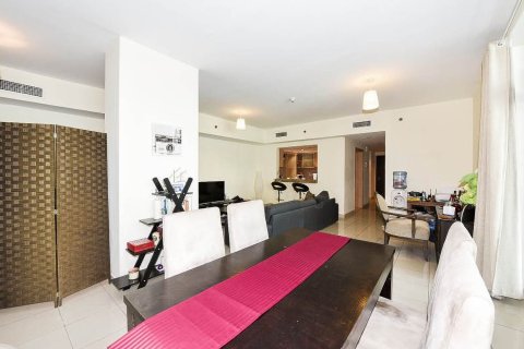 Apartamento en Blakely Tower, Dubai Marina, Dubai, 2 dormitorios, 161.19 m², № 136509 - foto 14